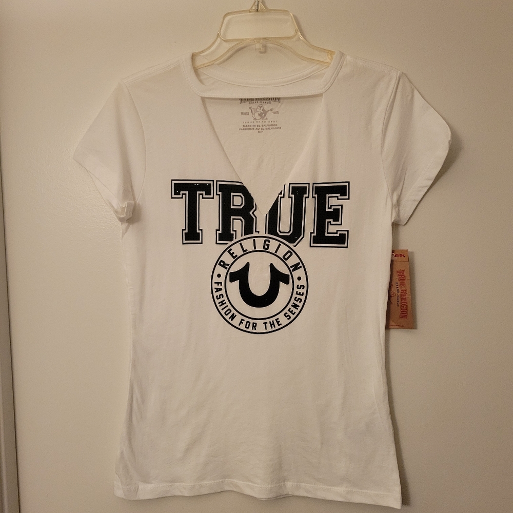 True Religion White Circle Crest Cut Out V Tee, Size S